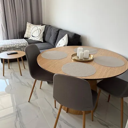 Apartment Ble Atlas 8 *